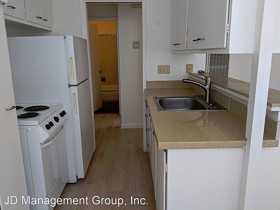 3rd image of 2521 Piedmont Ave APT 12