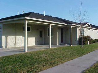 1471 Kellenbeck Ave, Grants Pass, OR 97527