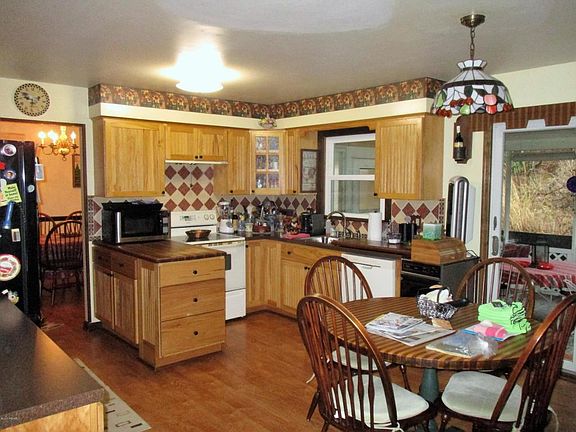 5th image of 1439 Pinecrest Dr