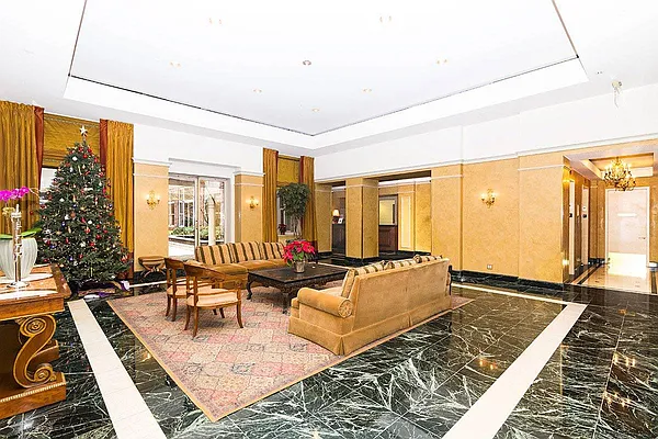Sold by Keller Williams NYC | media 27