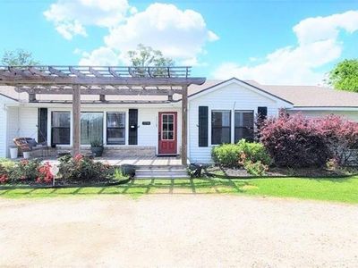 3710 Lake St, Lake Charles, LA, 70605