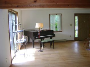 176 Hogarty Rd, Averill Park, NY 12018