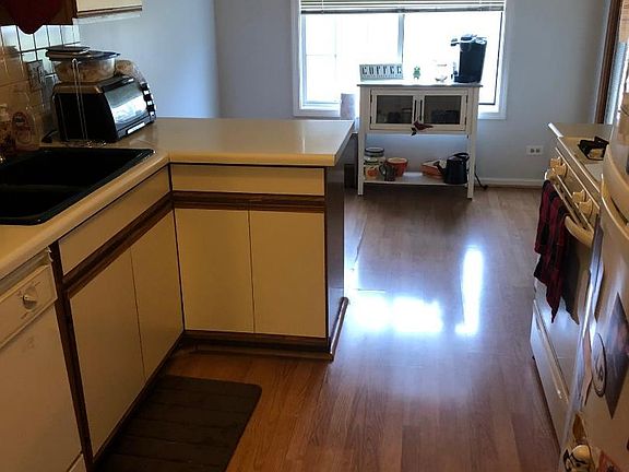 4th image of 1389 E Evergreen Dr Unit 7