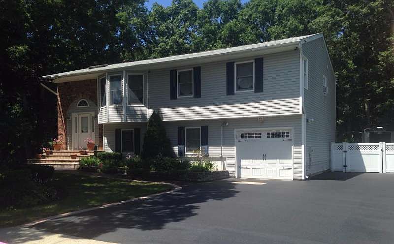 1st image of 5 Langley Ct
