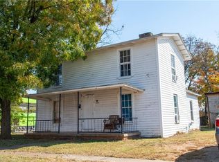 120 Everett St, Burlington, NC 27215