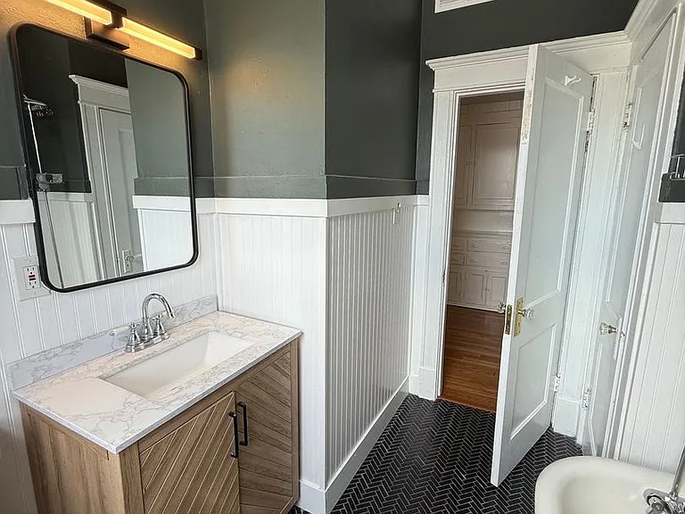 4166 Russell Blvd #3E — Photo 28