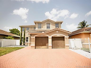 15619 Sw 24th Ter Miami Fl 33185 Zillow