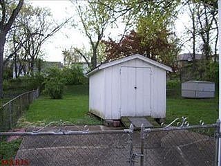 2nd image of 3018 Ridgeway Ave