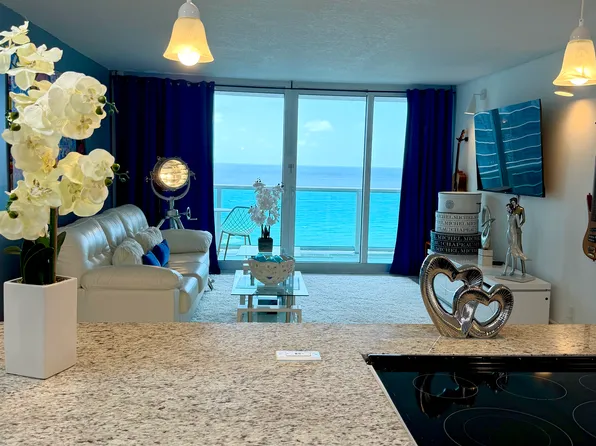 100 Bayview Dr APT 1809, Sunny Isles Beach, FL 33160