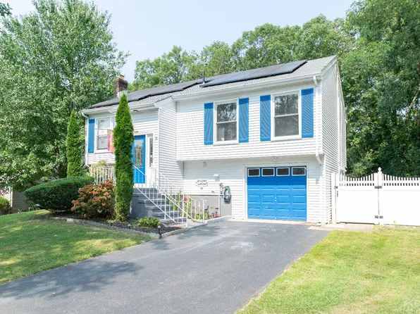 29 Aspen Cir, Barnegat, NJ 08005