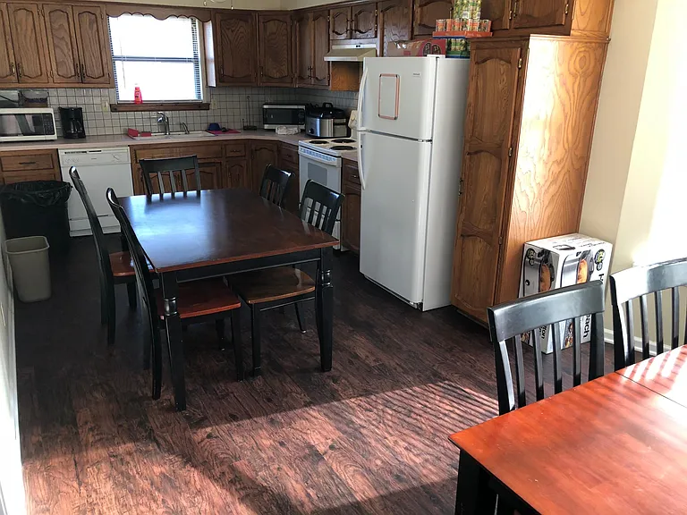 Large kitchen