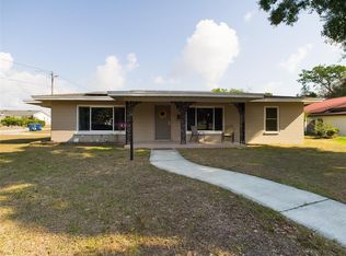 40 C St, Frostproof, FL 33843