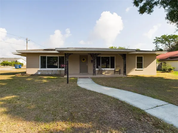 40 C St, Frostproof, FL 33843