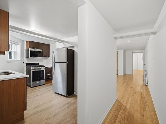 4th image of 6321 N Hermitage Ave #G