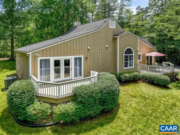 28 W Cedar Dr, Ruckersville, VA 22968