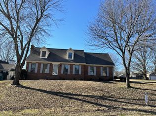 49 Weatheridge Dr, Jackson, TN 38305