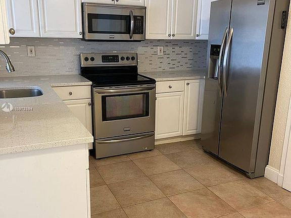 3rd image of 1742 NE 56th St