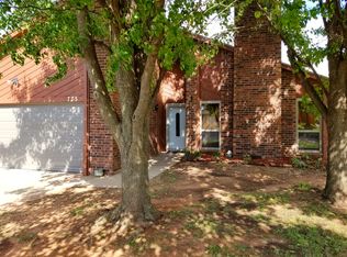 773 Okie Ridge Rd, Yukon, OK 73099