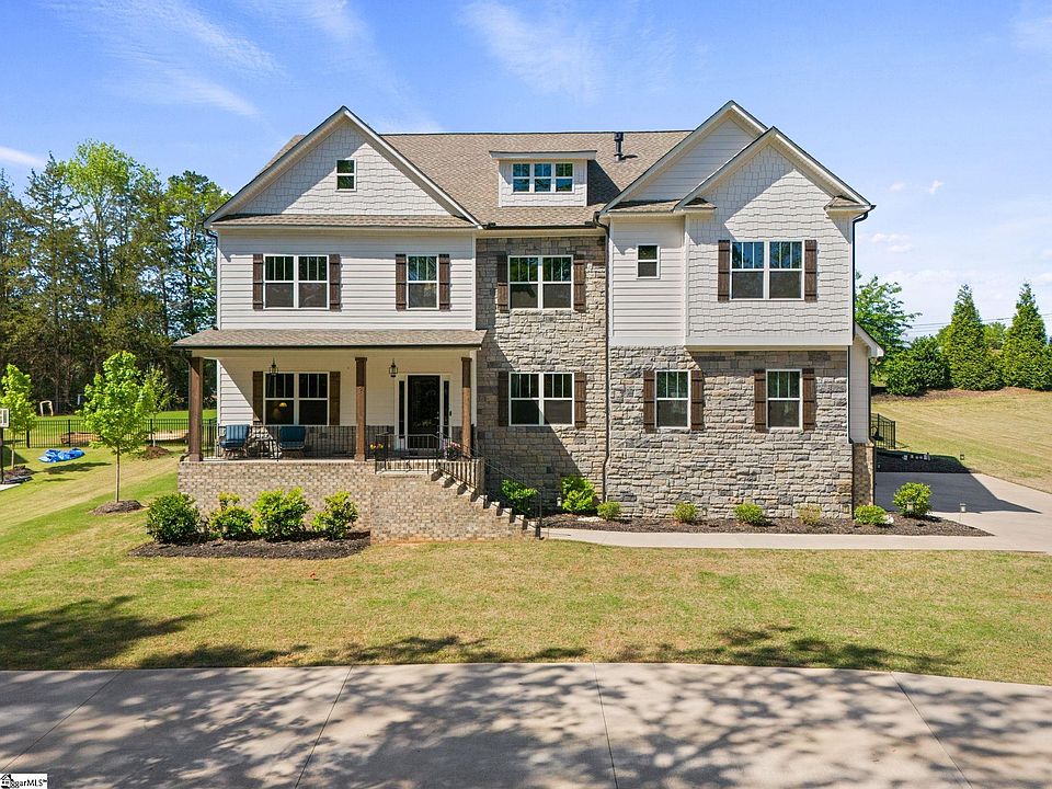 1st image of 6 Peyton Ln
