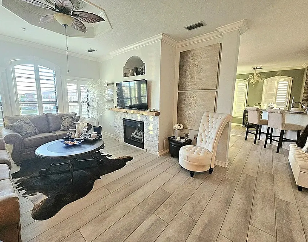 Via Cipriani, Clearwater — Photo 3