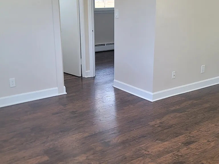 1337 W Farnum Ave — Photo 9