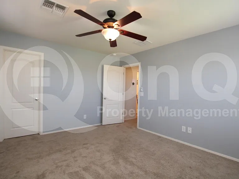 3464 E Carla Vista Dr — Photo 10