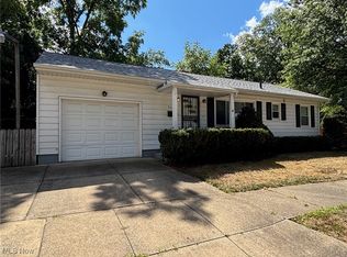 2076 Congo St, Akron, OH 44305