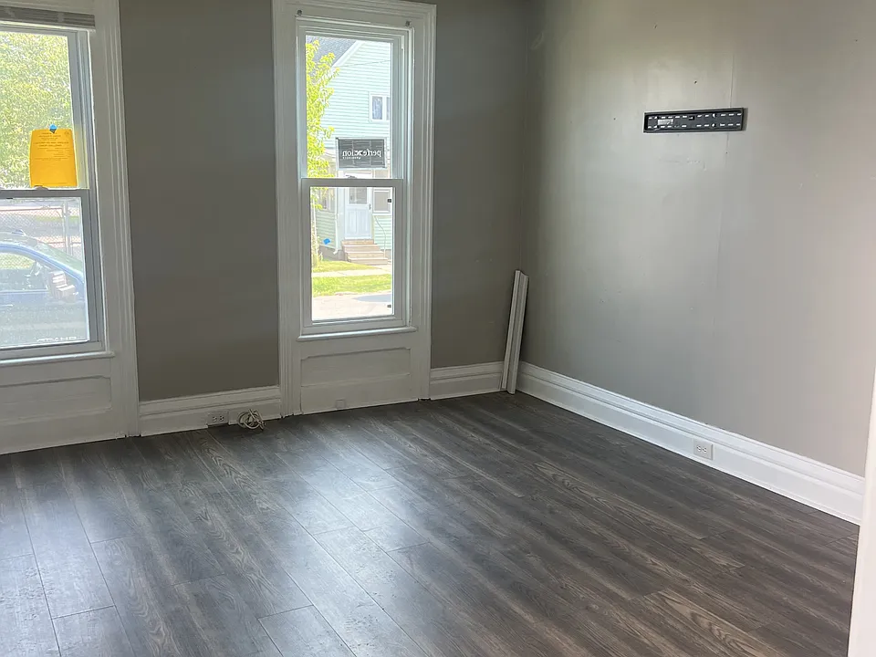 16 Central Ave #1