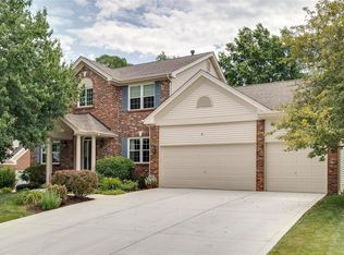 8 Stone Falcon Ct, Lake Saint Louis, MO 63367