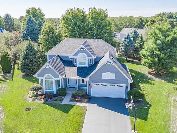 2nd image of 410 Preswick Ct