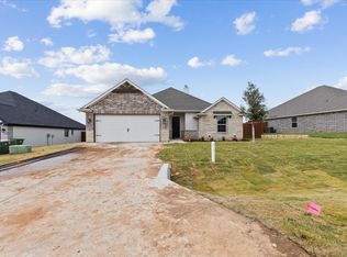 3007 Promenade Dr, Granbury, TX 76049