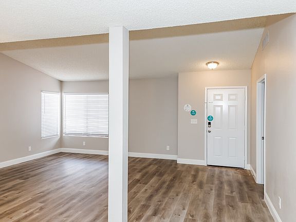 4th image of 2337 Belvedere Dr