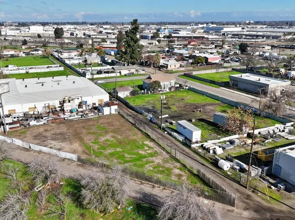 2369 S Cherry Ave, Fresno, CA 93706