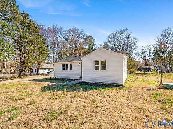 3rd image of 3611 Wayside Rd