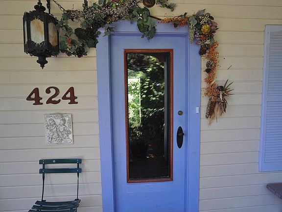 5th image of 424 N River Ave