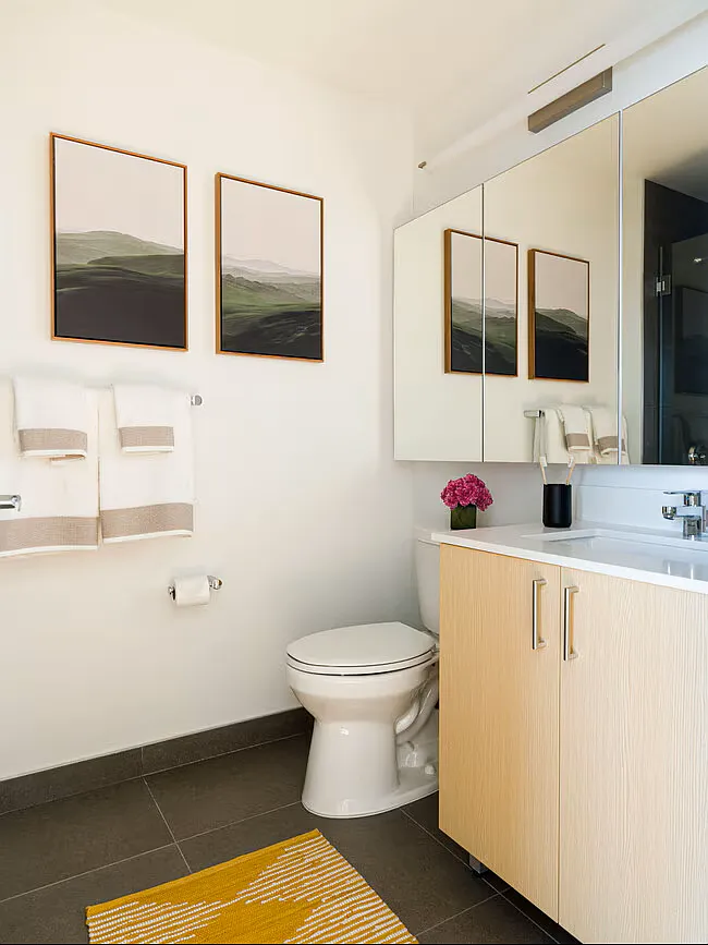 1 bed, 1045 sqft, $6,570 — Photo 4