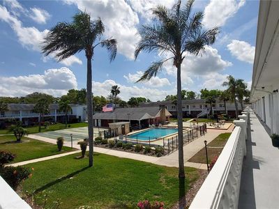 4746 Azalea Dr APT 207, New Port Richey, FL, 34652