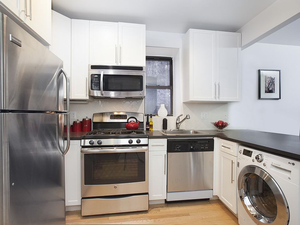 1st image of 305 W 150th St APT 209