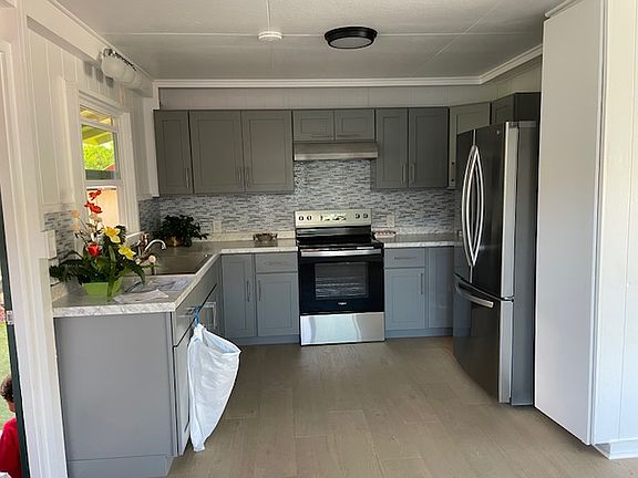 2nd image of 219 Koni Pl