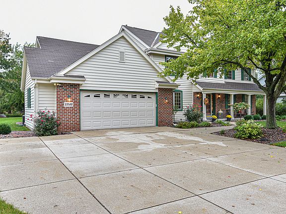 2nd image of 13540 W Sunburst Ln