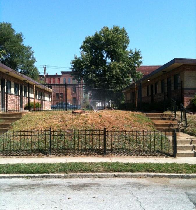 1st image of 4147 Blaine Ave #B
