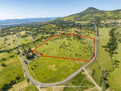 Cherry Ln, Medford, OR, 97504