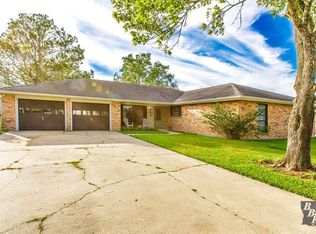 104 Aspen Dr, Houma, LA 70360