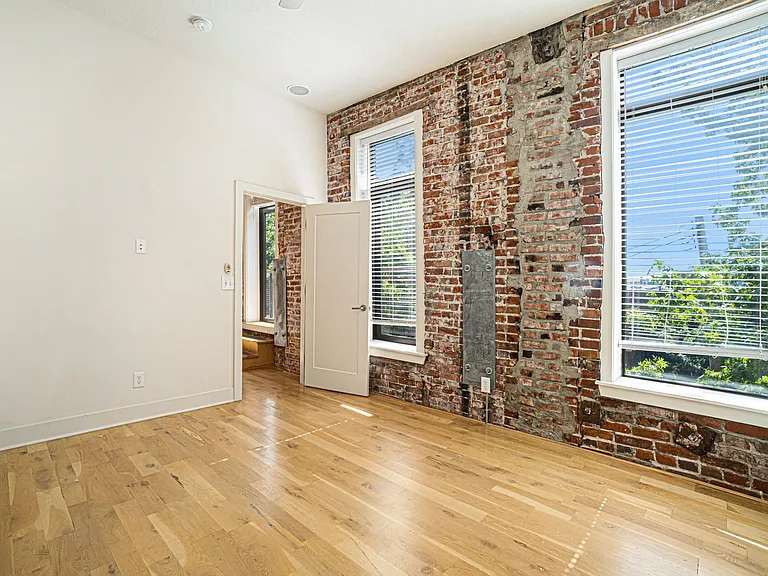 435 Westport Rd #302 — Photo 29