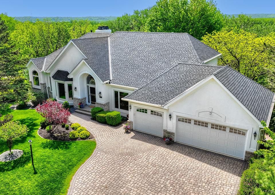 1st image of 7170 Kenmare Dr