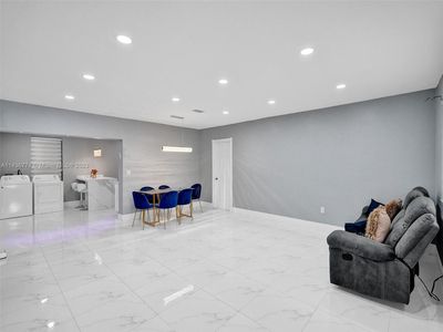 460 NE 169th St, North Miami Beach, FL, 33162