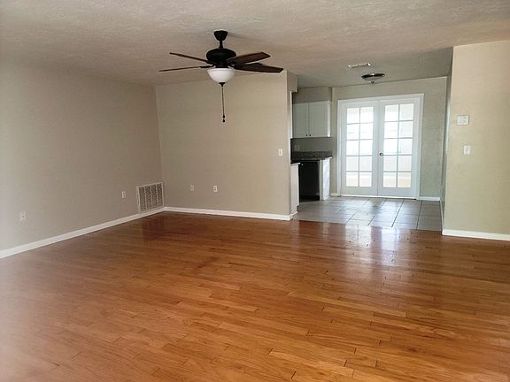 3rd image of 3130 N Woolflower Ter