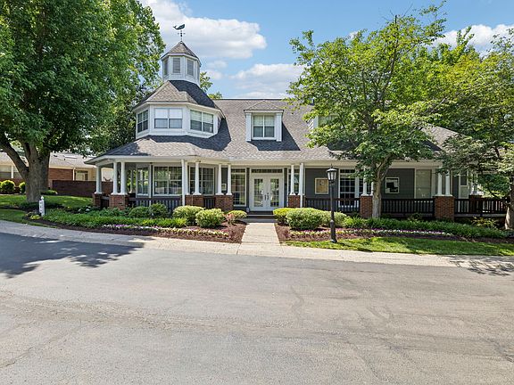 3rd image of 231 Green Harbor Rd Unit 3