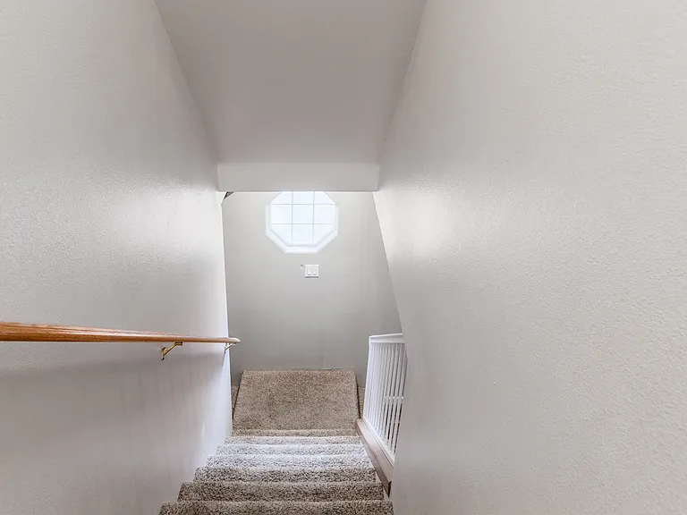 1439 Ross St — Photo 20