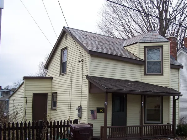 7 Browning Pl, Bennington, VT 05201